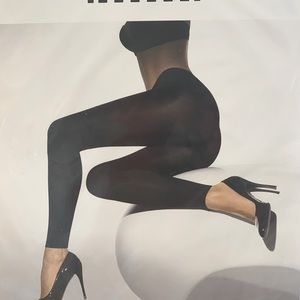 NWT WOLFORD VELVET LEGGINGS SIZE MEDIUM GREY